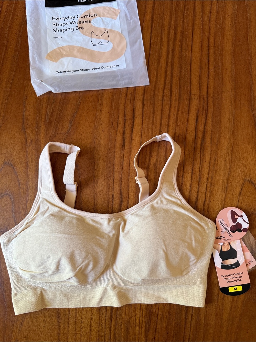 Shapermint Essentials Style 10024 Wireless Shaping Bra M Chai Nude Seamless NWT